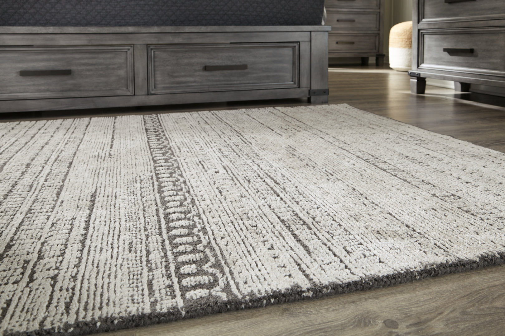 Wimgrove 7'8" x 10' Rug