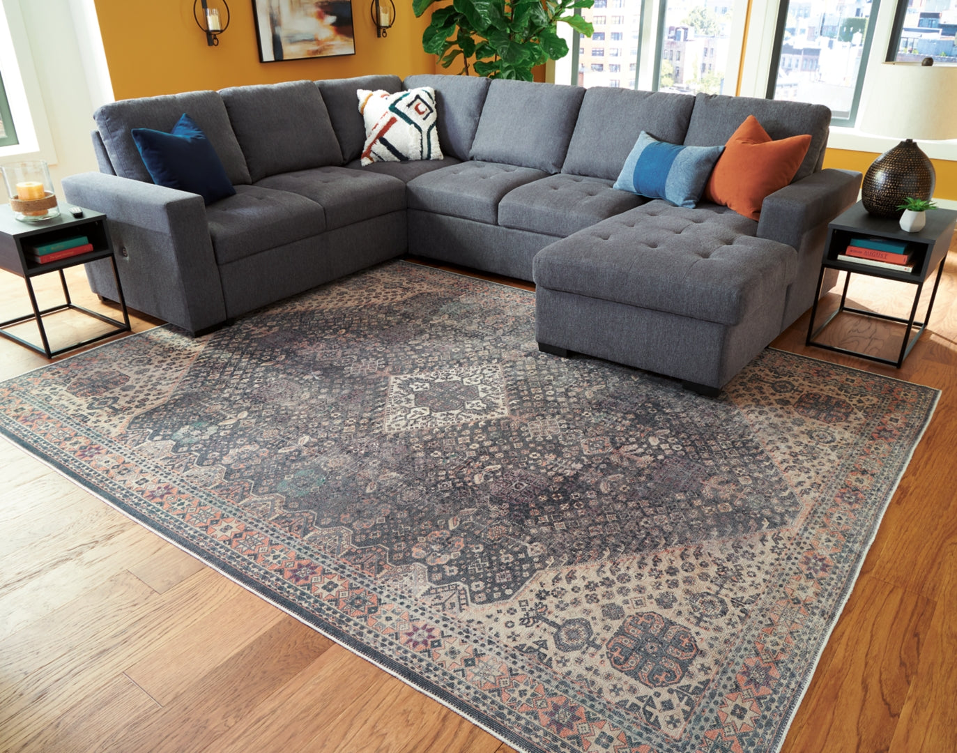 Rowner 7'7" x 10'1" Rug