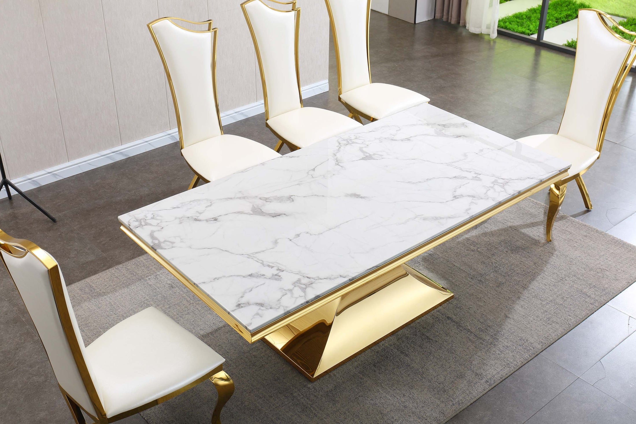 Chewey Dining Table Gold