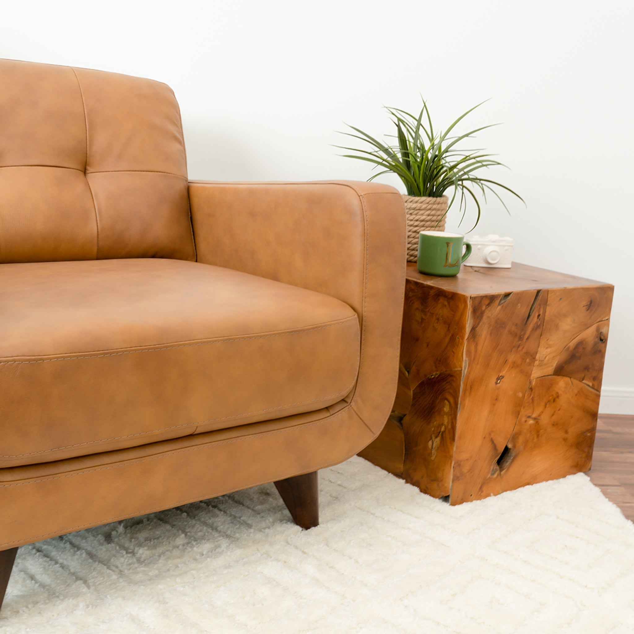 Cassie Lounge Chair Tan Leather