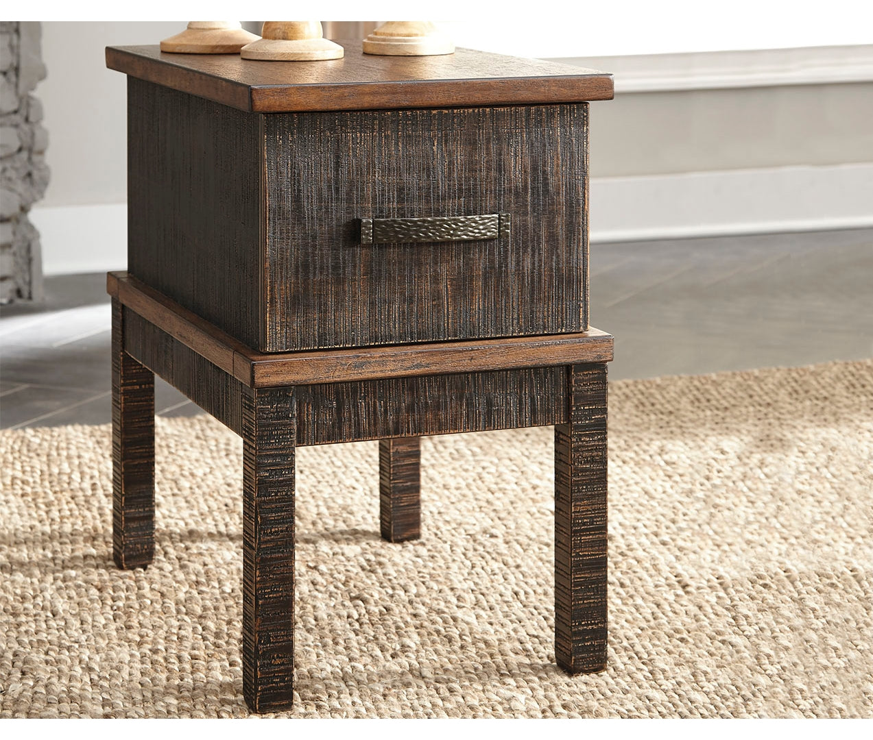 Stanah Chairside End Table with USB Ports & Outlets