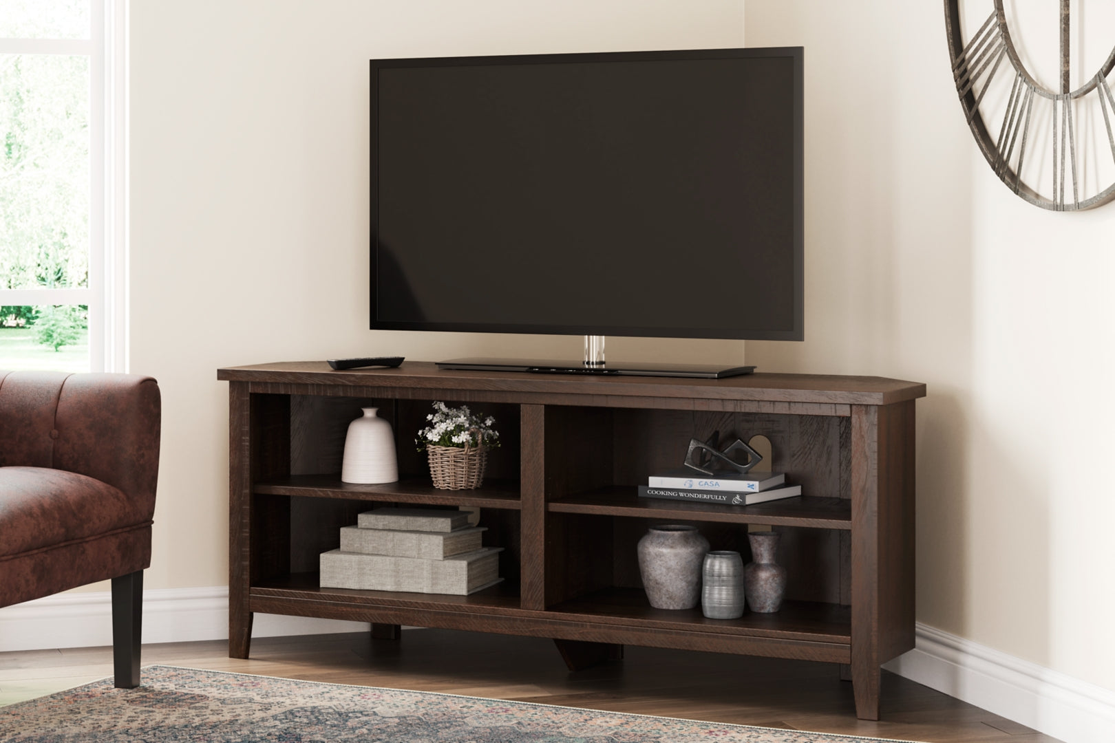 Camiburg Corner TV Stand