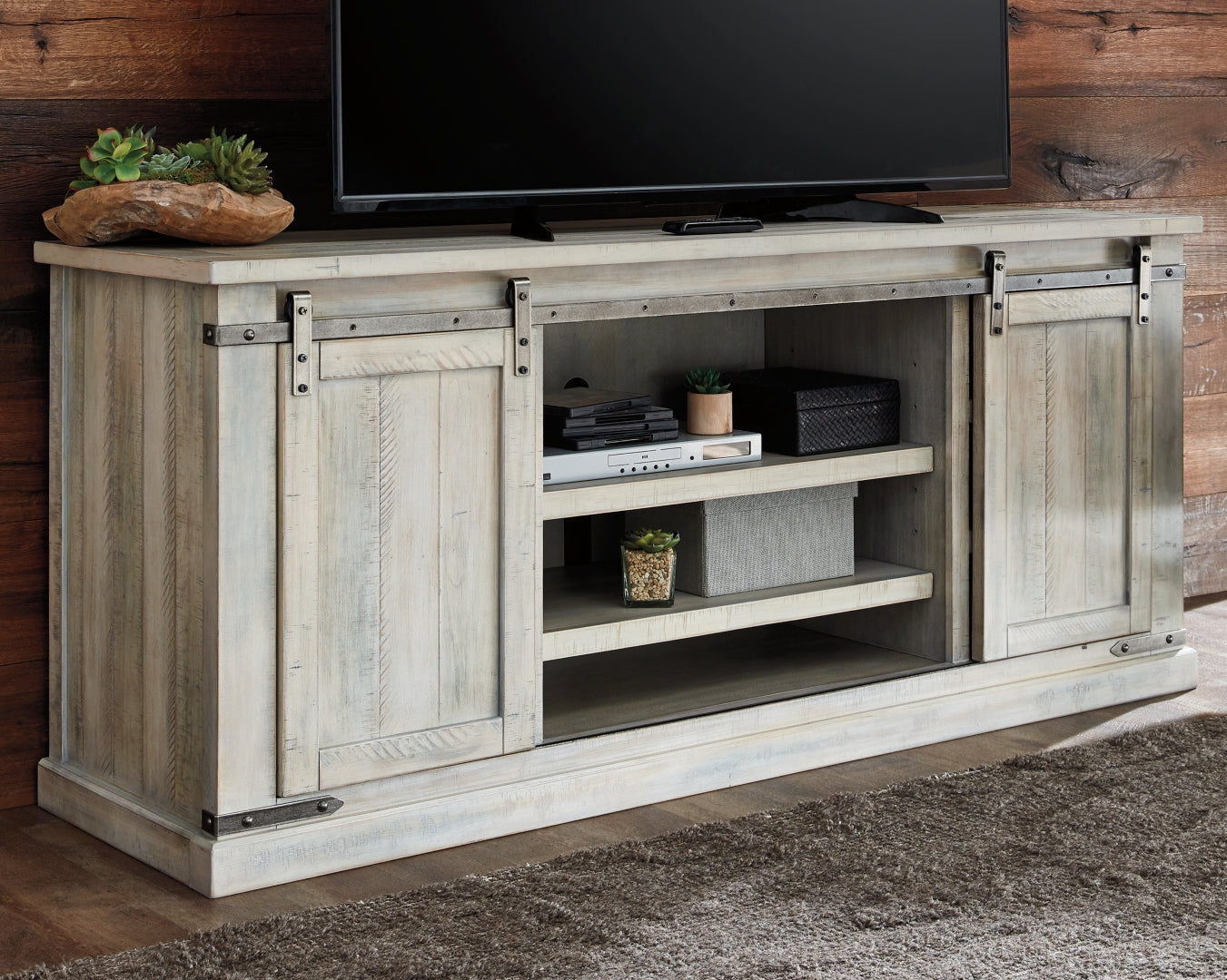 Carynhurst 70" TV Stand