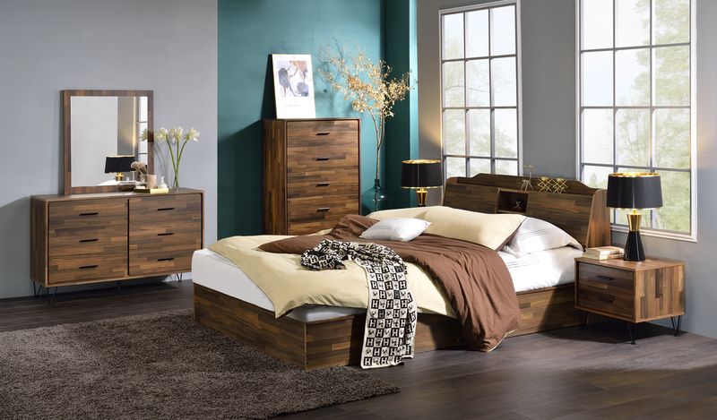 Rocester Queen Bed W/Storage