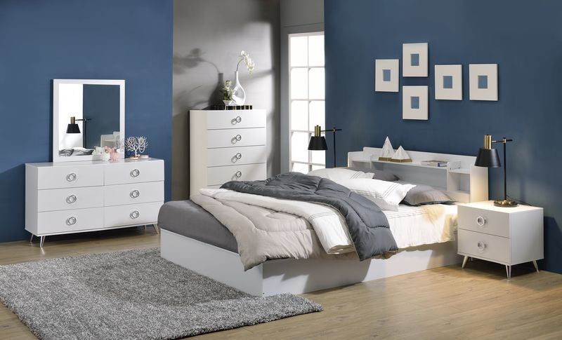 Hidehisa Queen Bed W/Storage