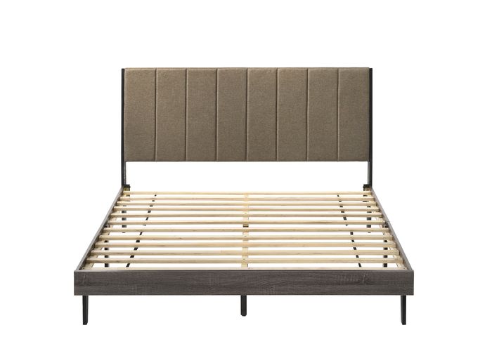 Daljinder Queen Bed