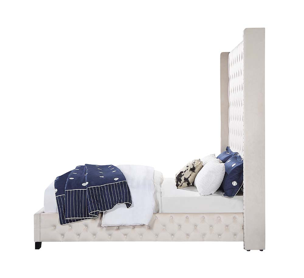 Heimgard Queen Bed