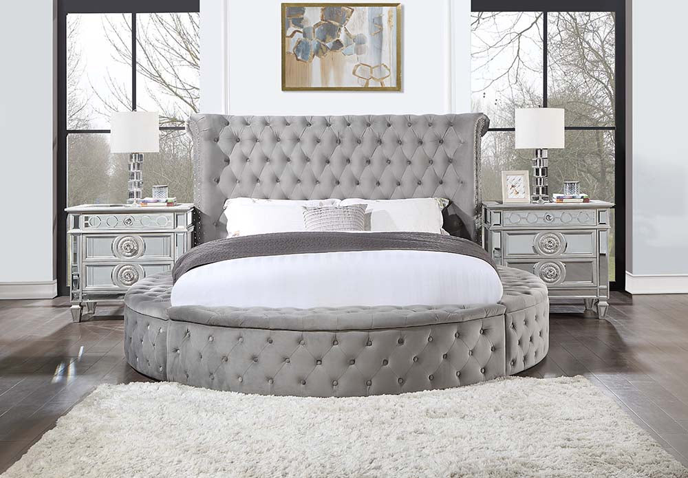 Hoytville Queen Bed W/Storage