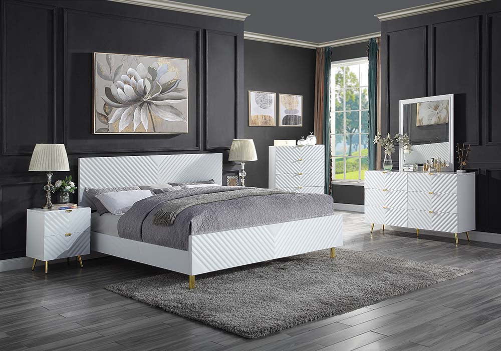 Harbinder Queen Bed