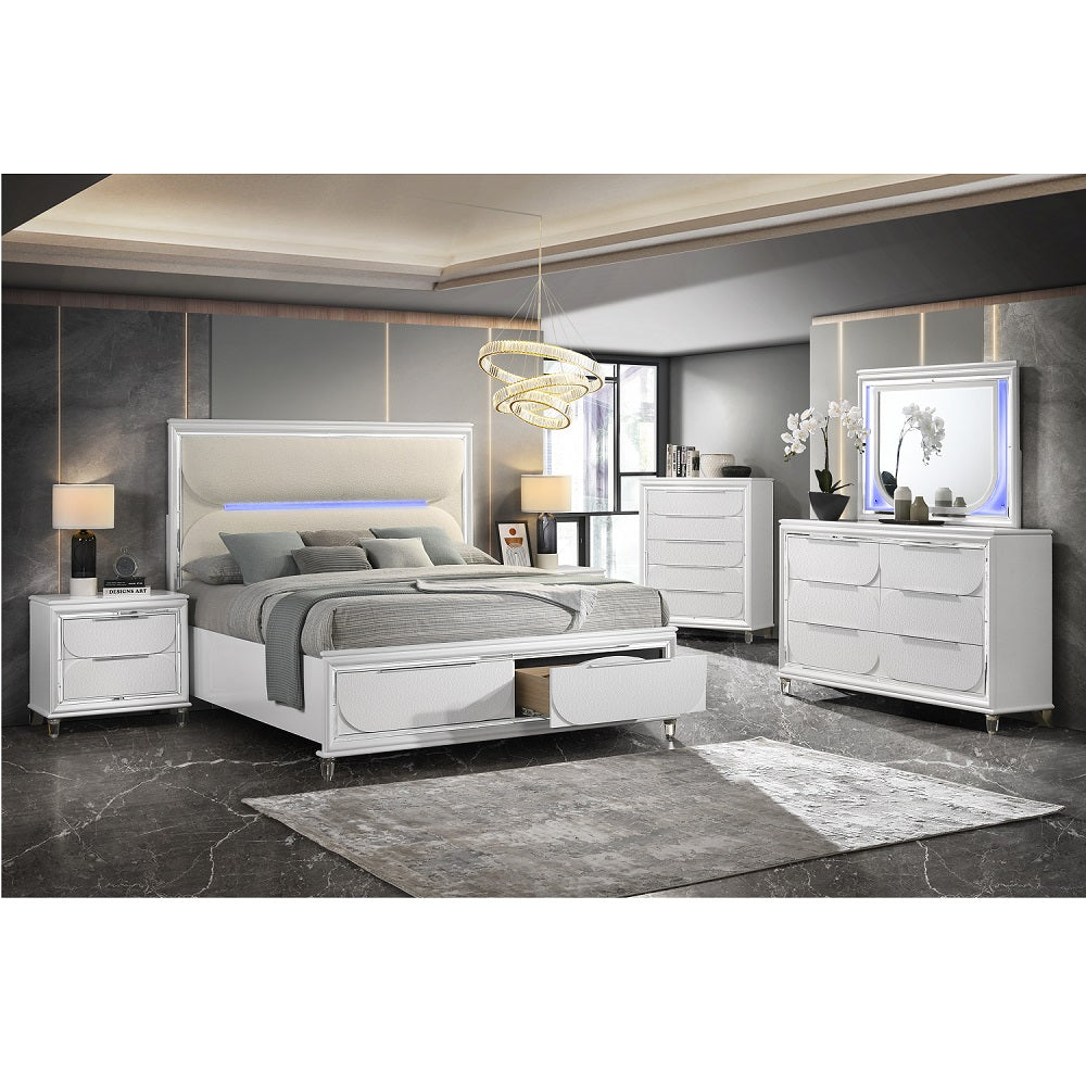 Braesgate Ck Bed W/Led & Storage