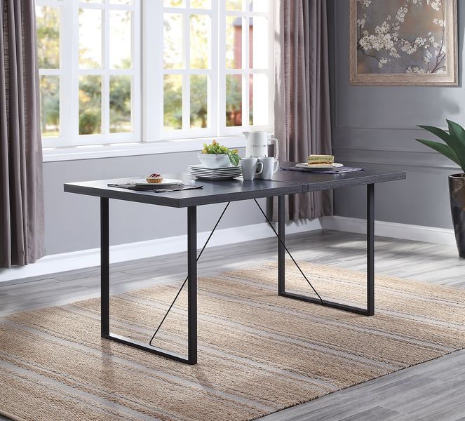 Gaudenzio Dining Table