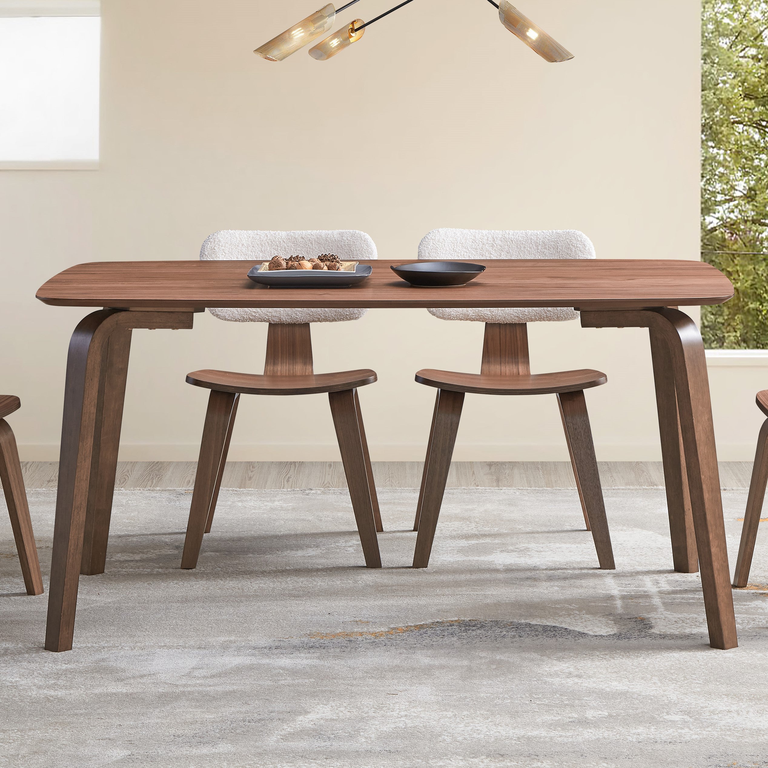 Delmarie Dining Table