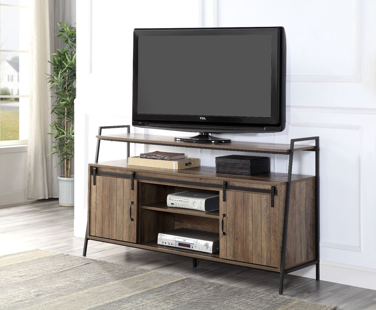 Haevynn Tv Stand