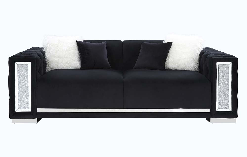 Jemica Sofa W/4 Pillows