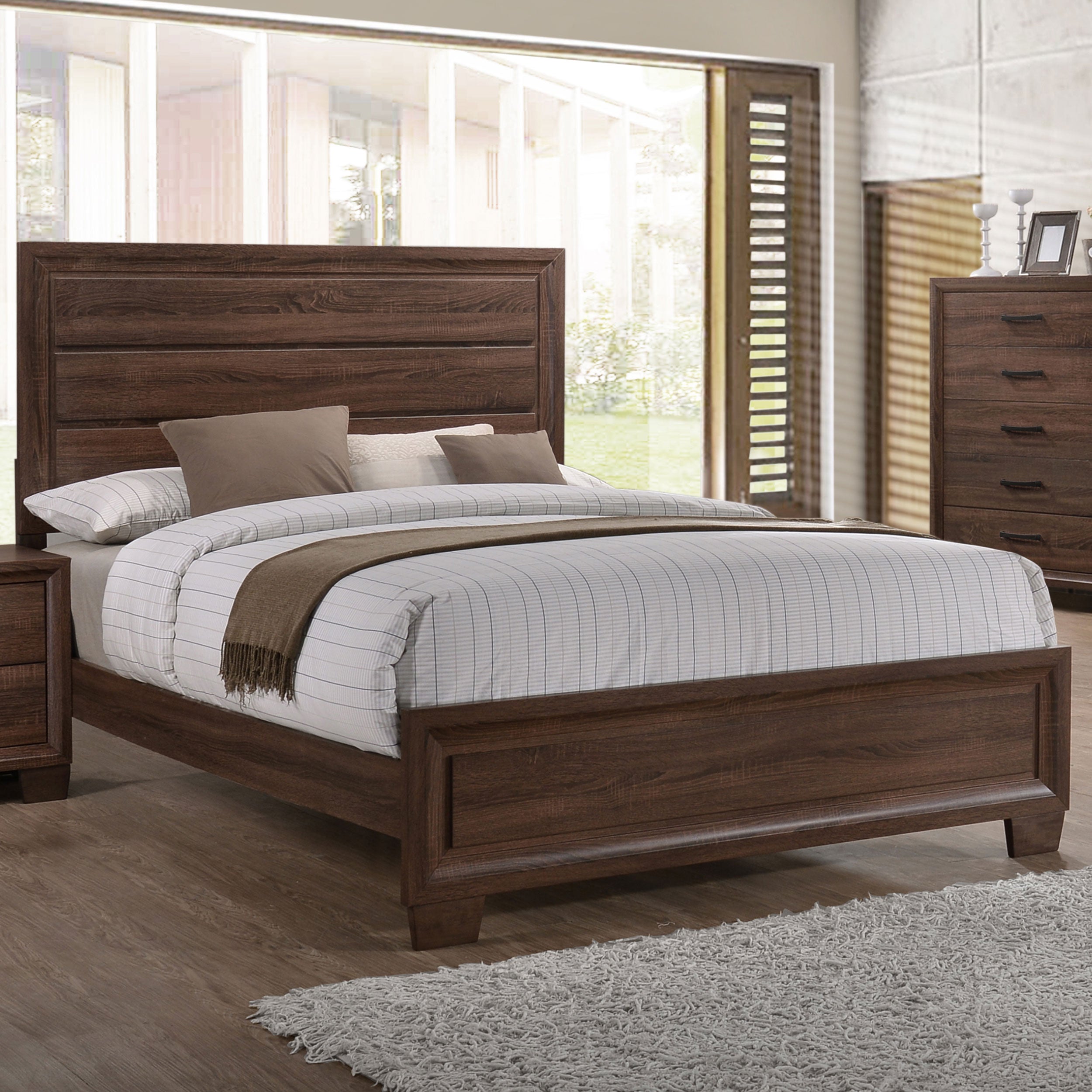 Brandon Transitional Style Panel Bed Medium Warm Brown