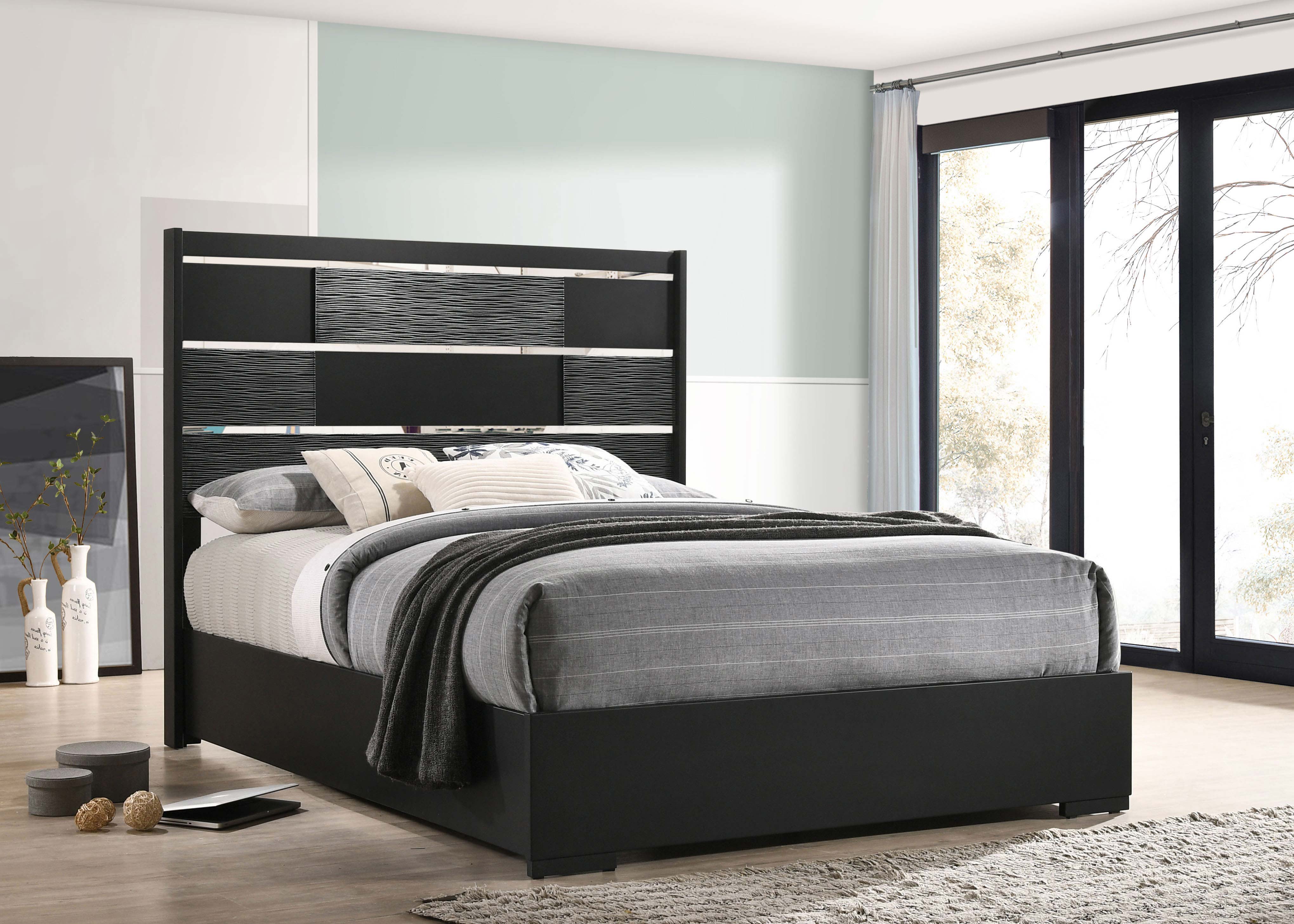 Blacktoft Gleaming Chrome Panel Bed Black