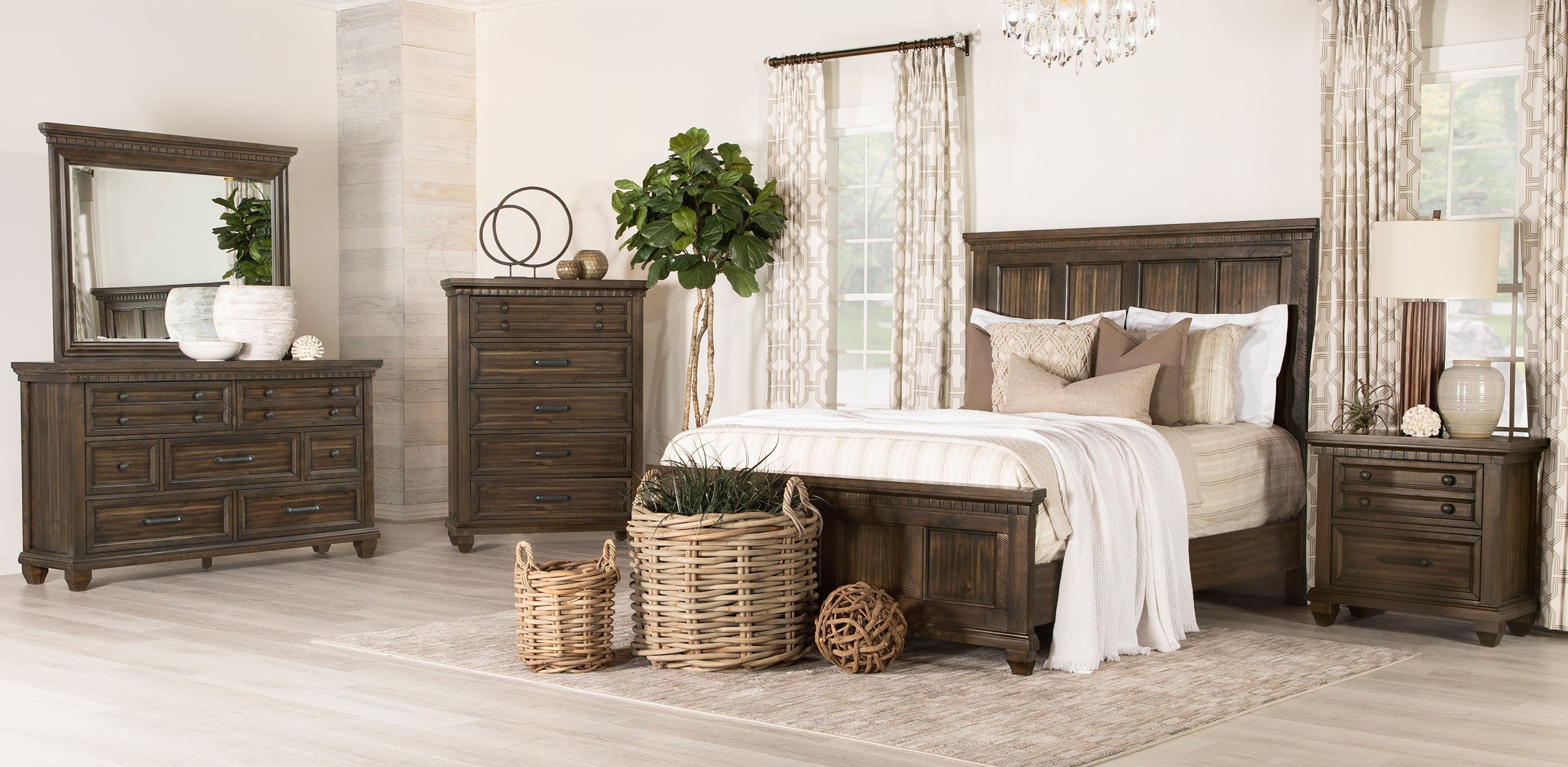 Bennington Rectangular Classic Style with Vintage Bed Acacia Brown