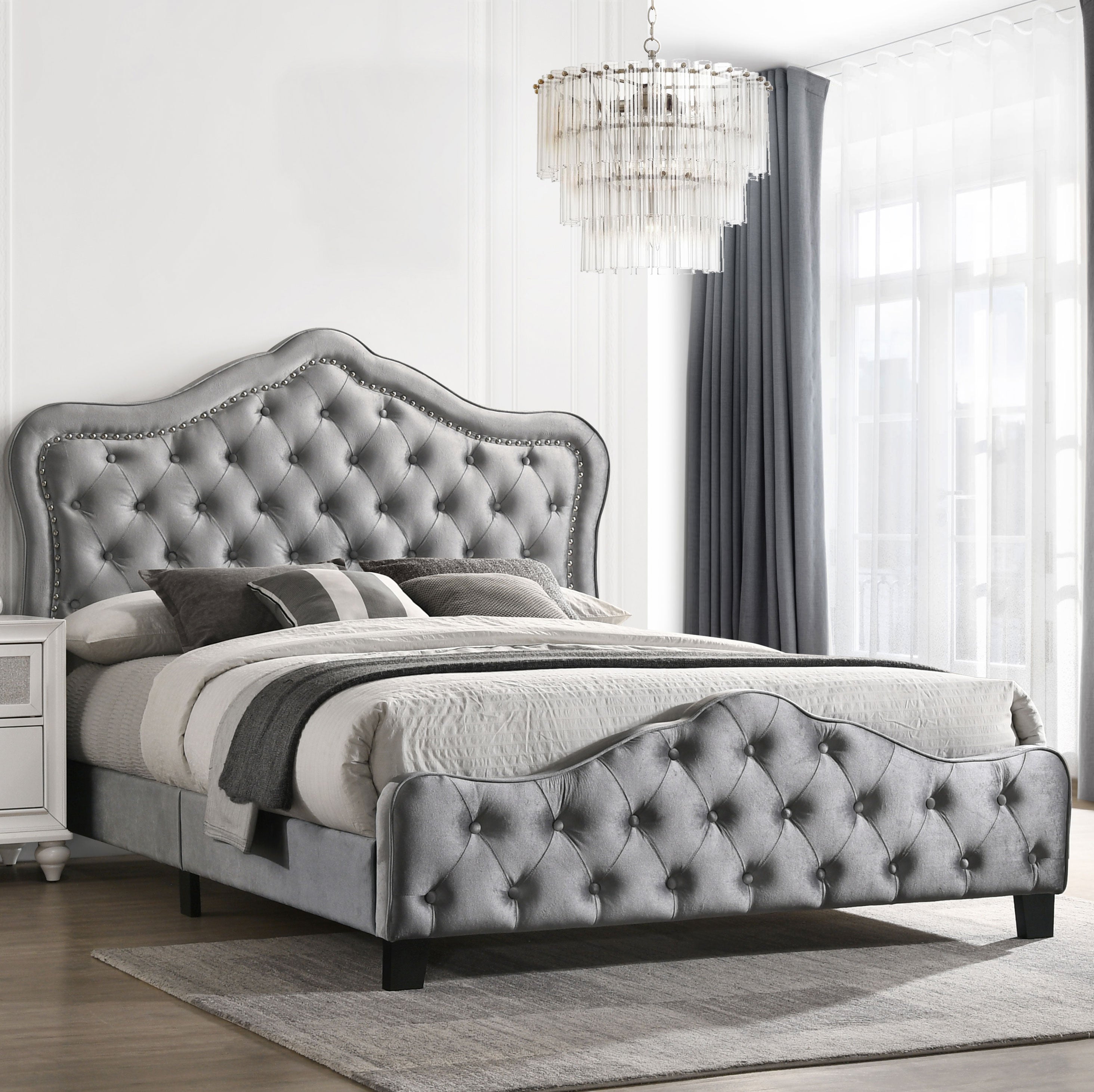 Bella Ornate and Traditional Touch Upholstered Tufted Panel Bed Grey