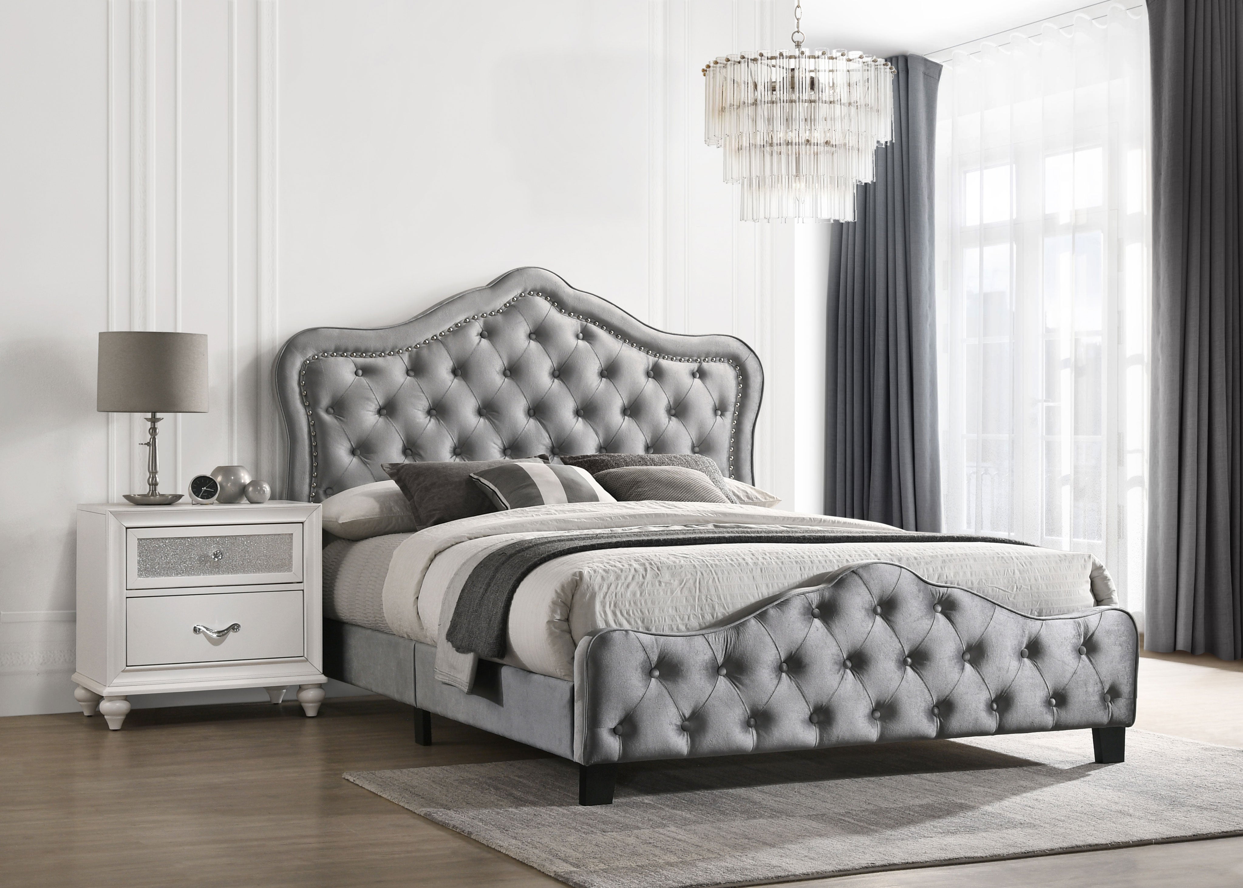 Bella Ornate and Traditional Touch Upholstered Tufted Panel Bed Grey