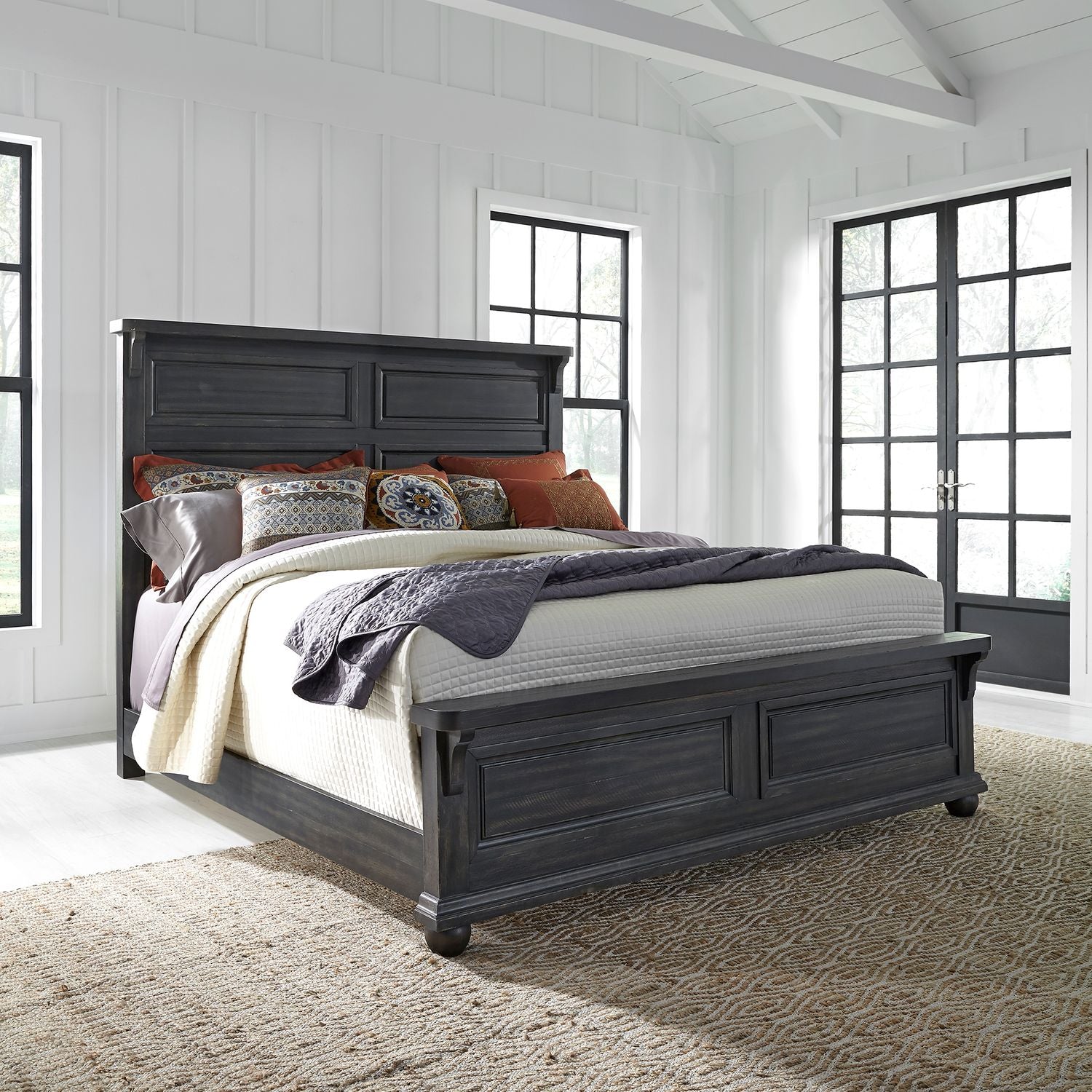 Delore Queen Belmar Panel Bed Chalkboard