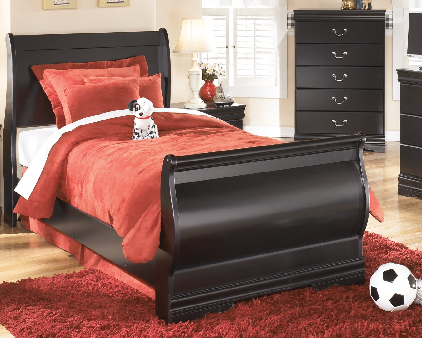 Huey Vineyard Louis Philippe-Style Sleigh Bed