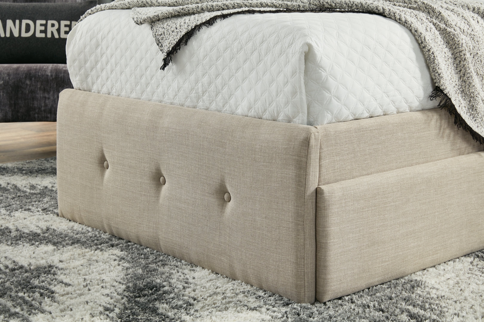 Gladdinson Upholstery & Foam-Cushioned Panels Bed