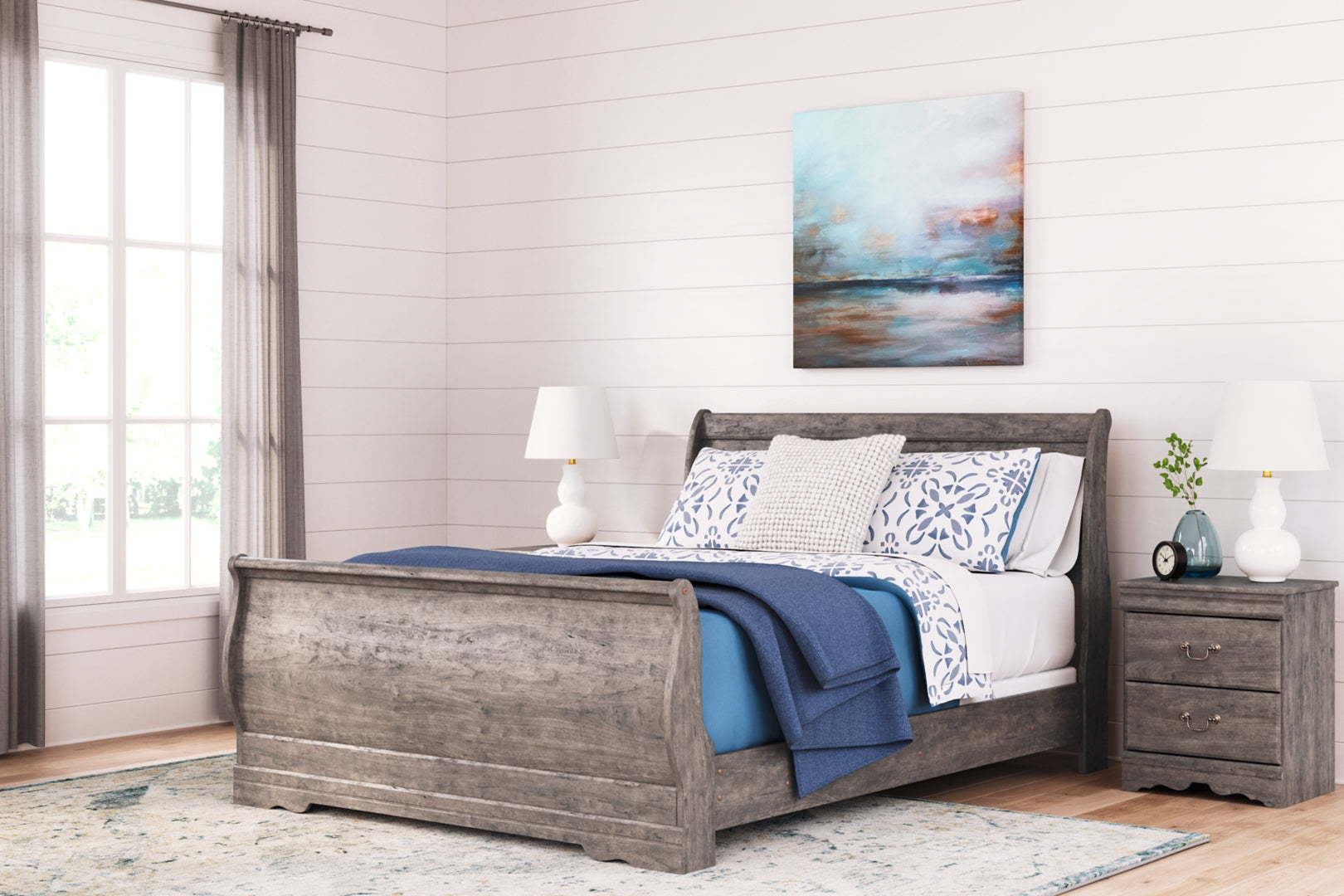 Bayzor Traditional Aesthetic Sleigh Bed, Gray