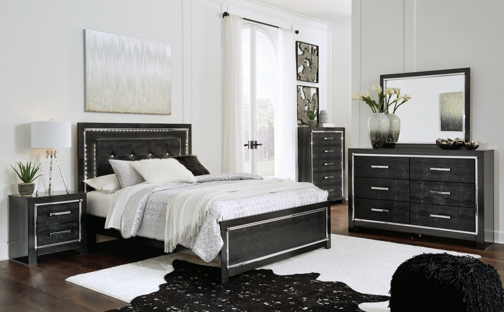 Kaydell Luxurious Look Hollywood-Chic Style Bed