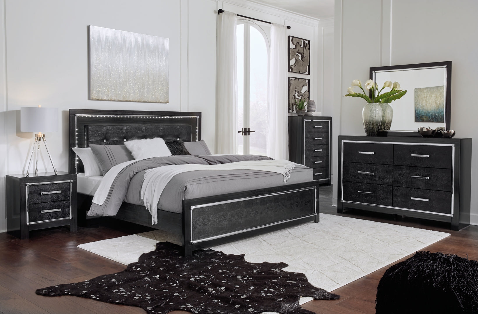 Kaydell Luxurious Look Hollywood-Chic Style Bed