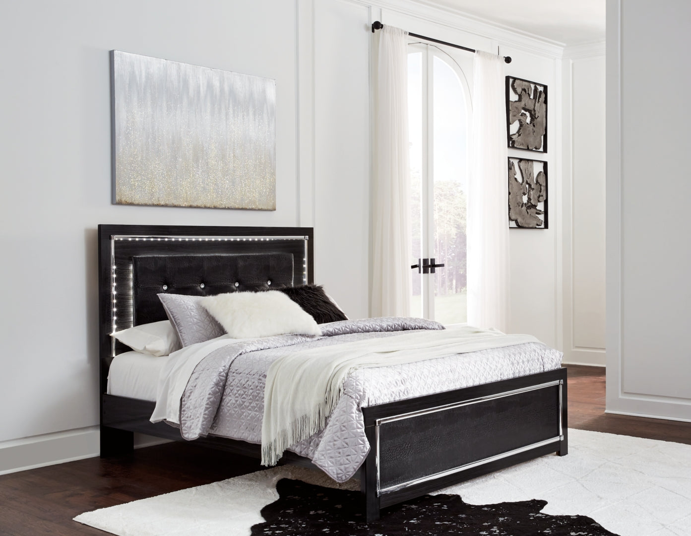 Kaydell Luxurious Look Hollywood-Chic Style Bed