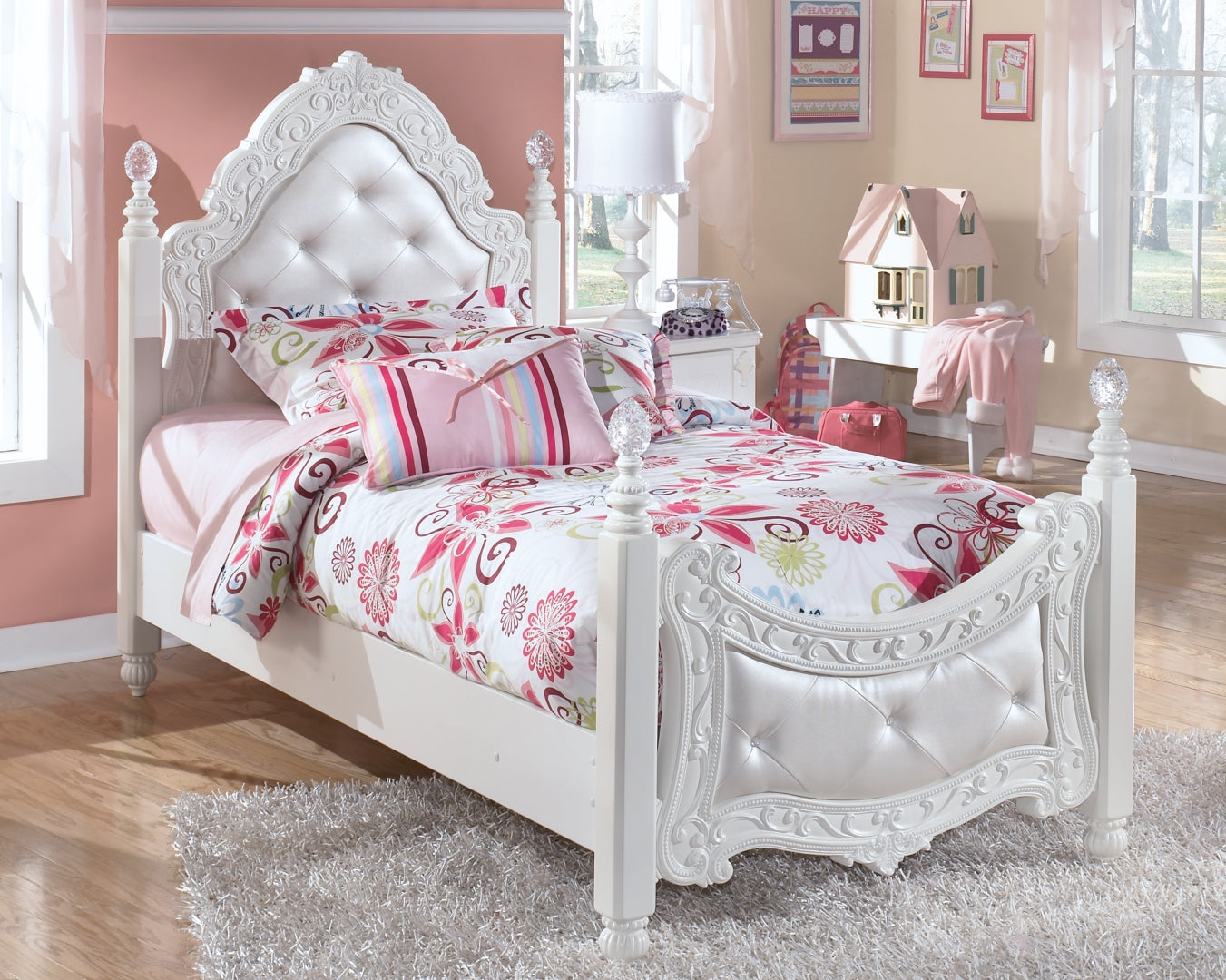 Exquisite French Provincial Style Inspired Poster Bed