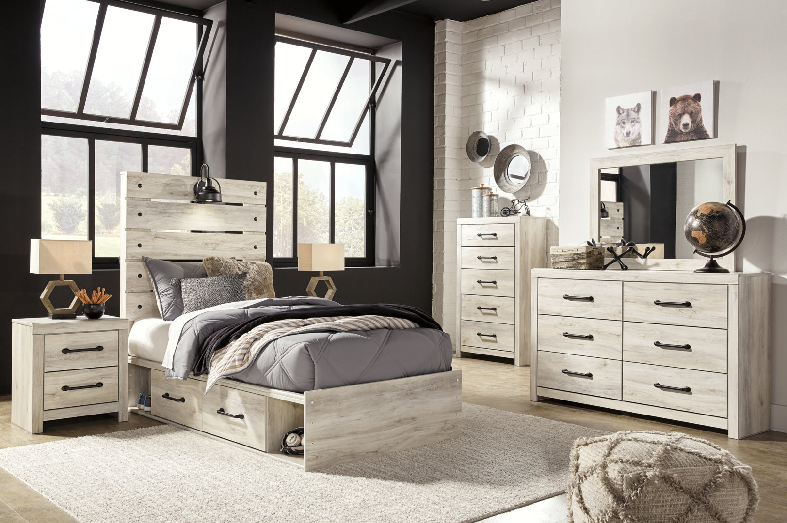 Cambeck King, Queen Panel Bed With Drawers, Color Whitewash