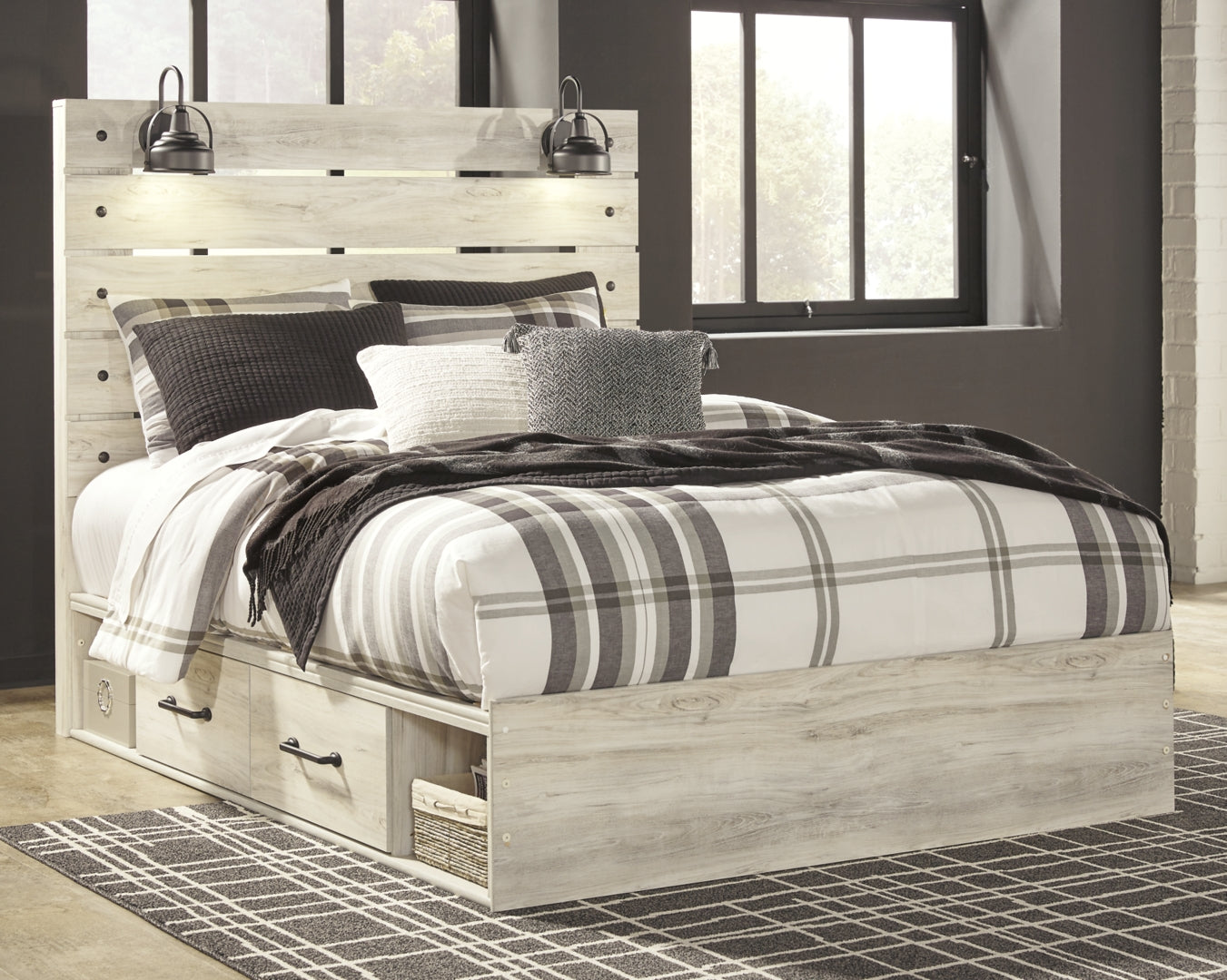 Cambeck King, Queen Panel Bed With Drawers, Color Whitewash