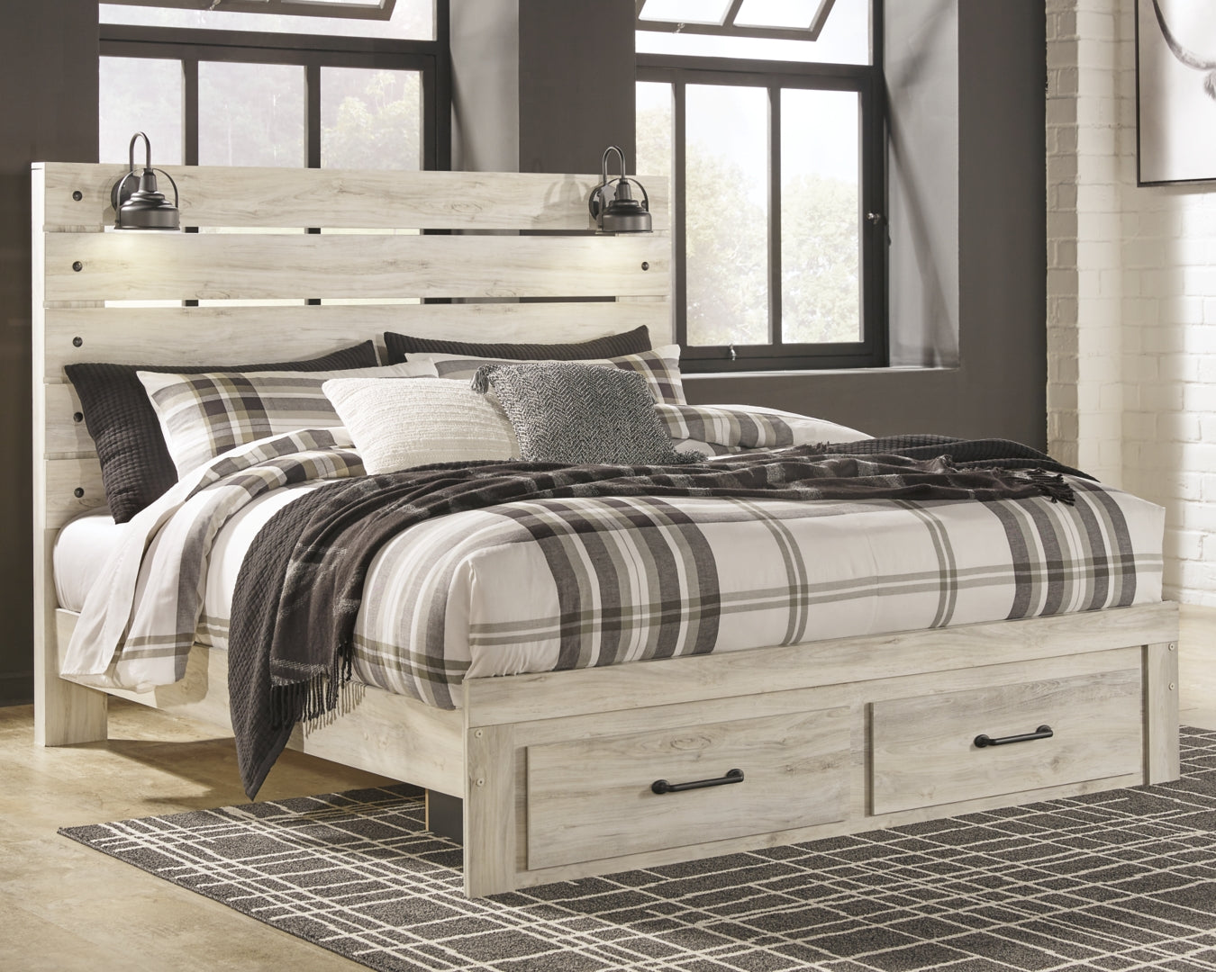 Cambeck King, Queen Panel Bed With Drawers, Color Whitewash