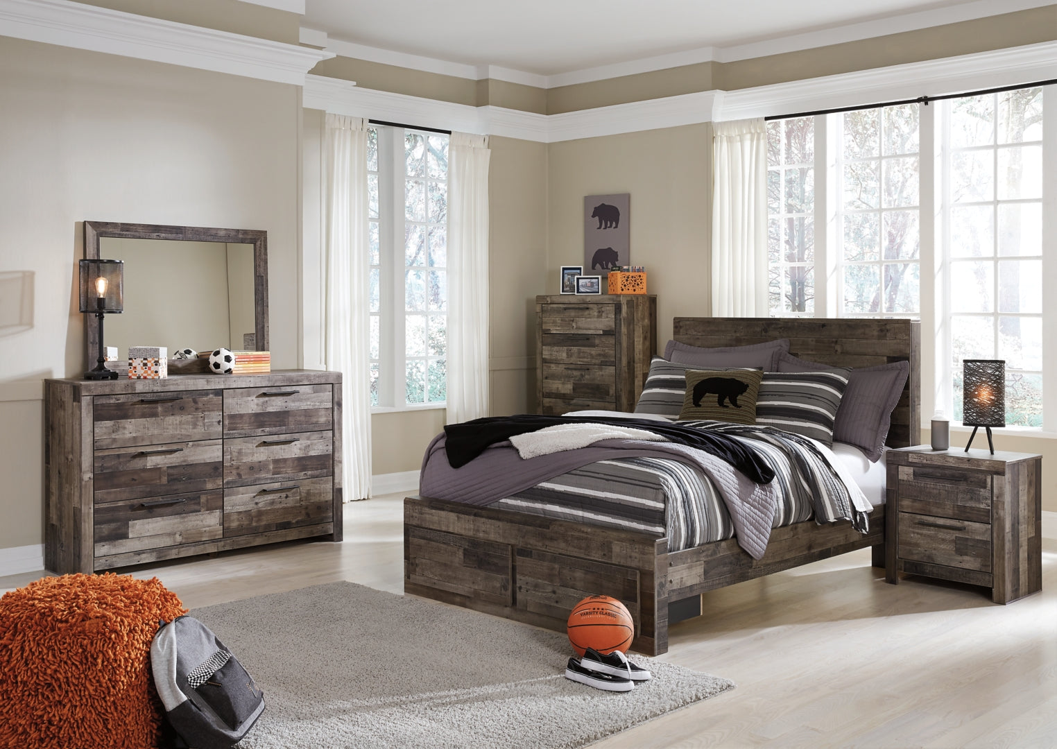 Derekson Modern Beauteous Look Bed