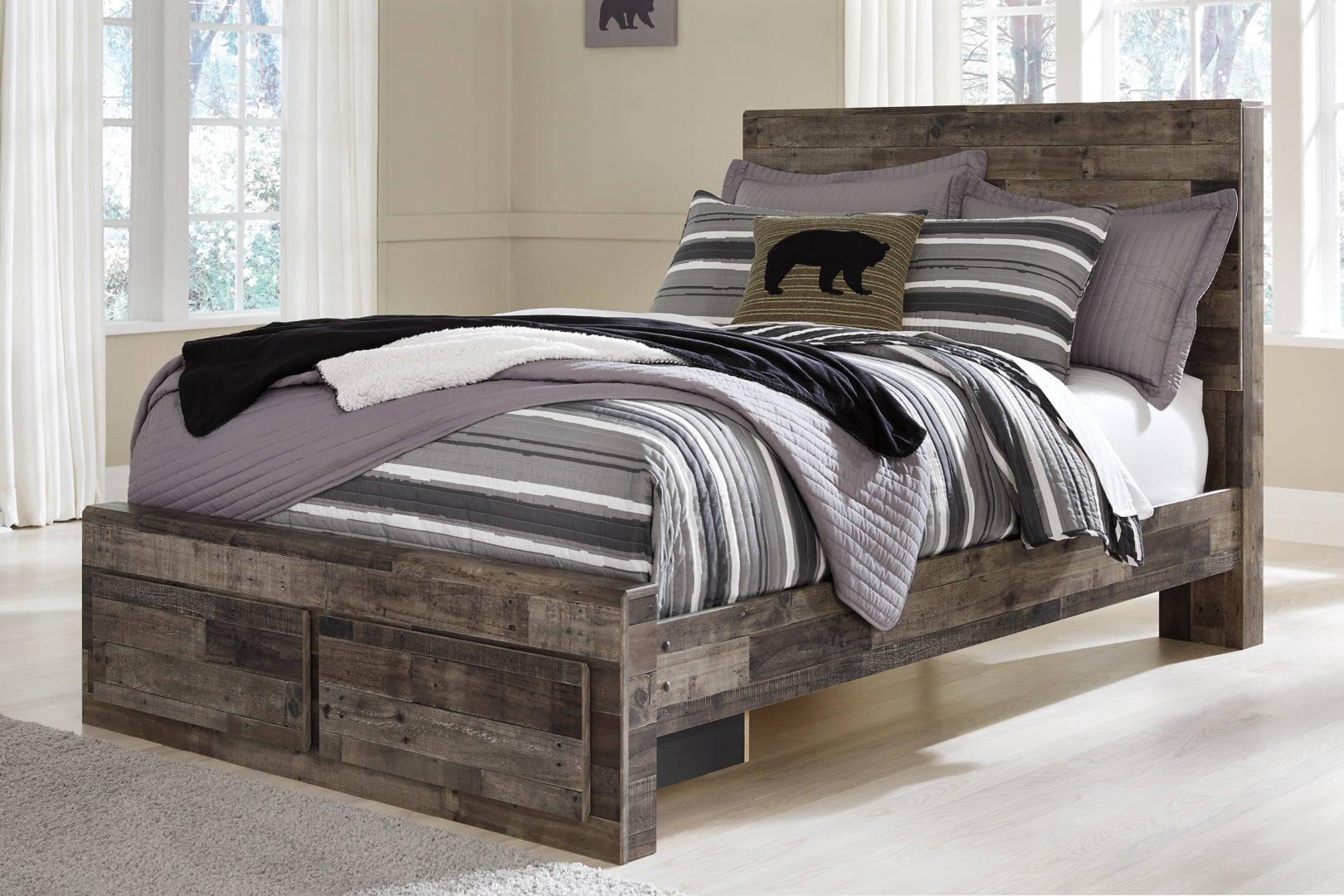 Derekson Modern Beauteous Look Bed