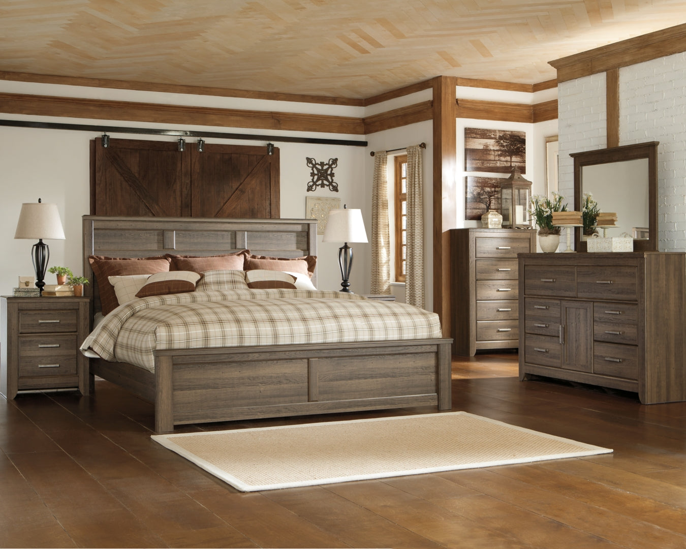 Juararo Vintage Finish Ageless Bed