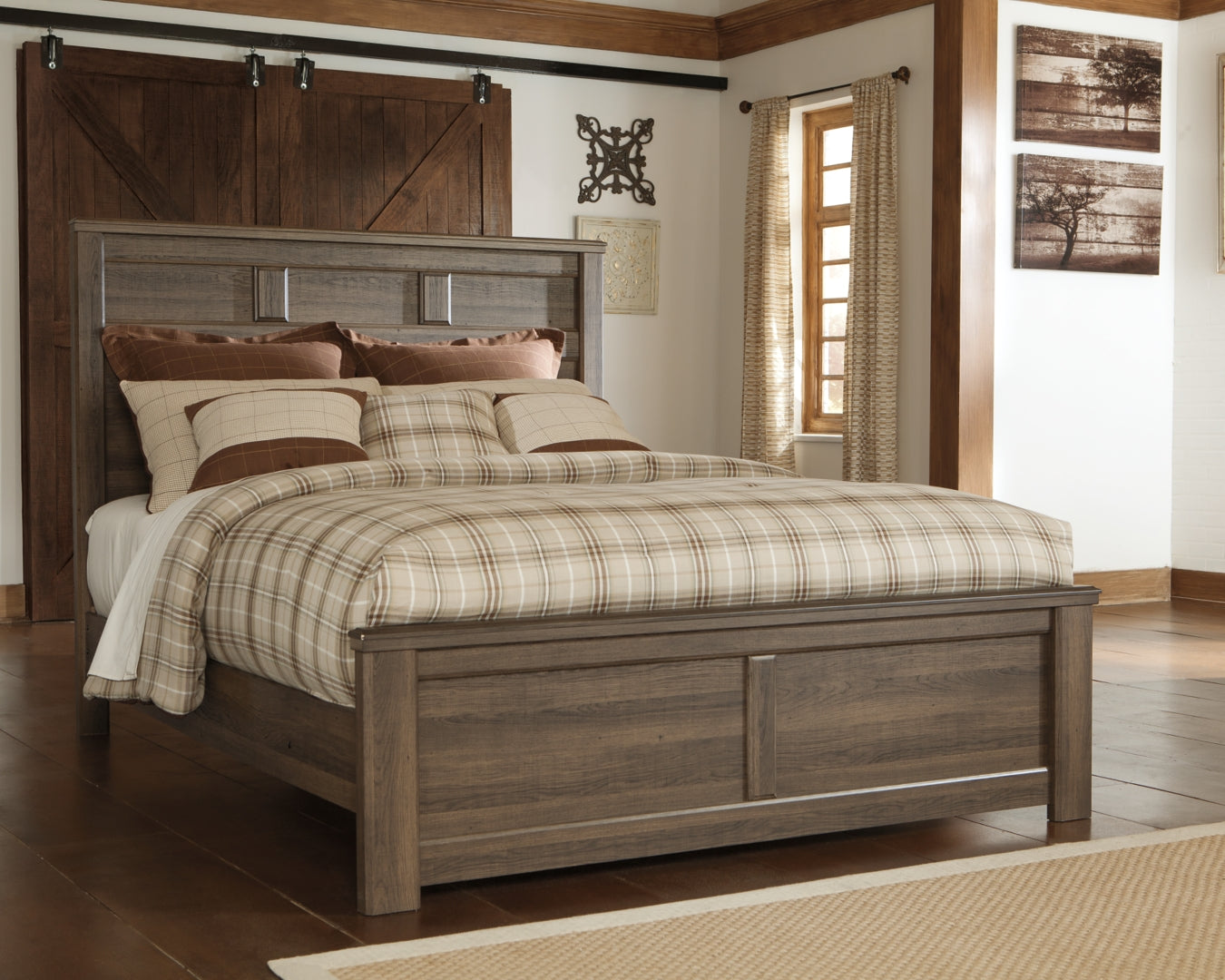 Juararo Vintage Finish Ageless Bed