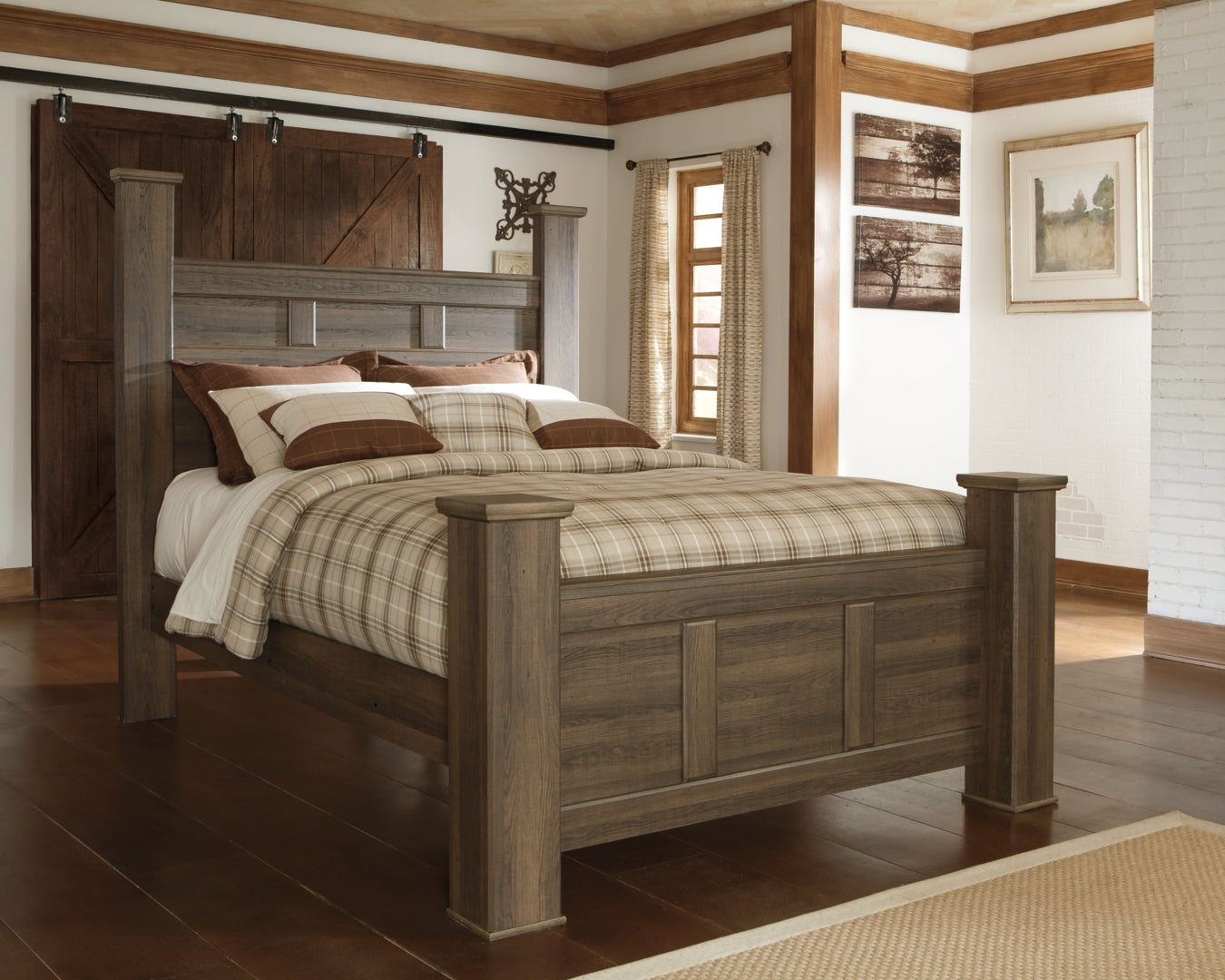 Juararo Vintage Finish Ageless Bed