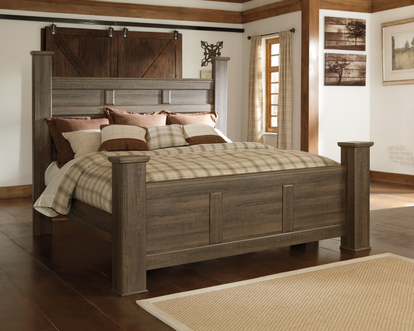 Juararo Vintage Finish Ageless Bed