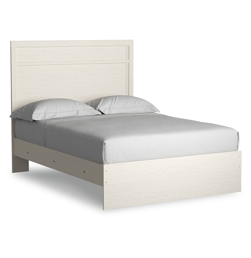 Stelsie Clean-Lined Look & Modern Attitude Panel Bed Full