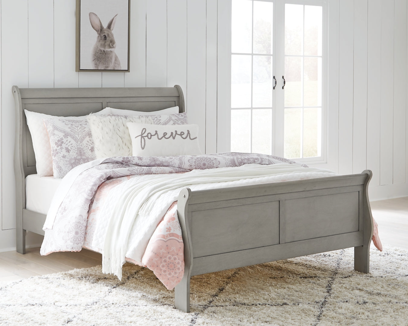 Kordasky Elegant Sleigh Bed