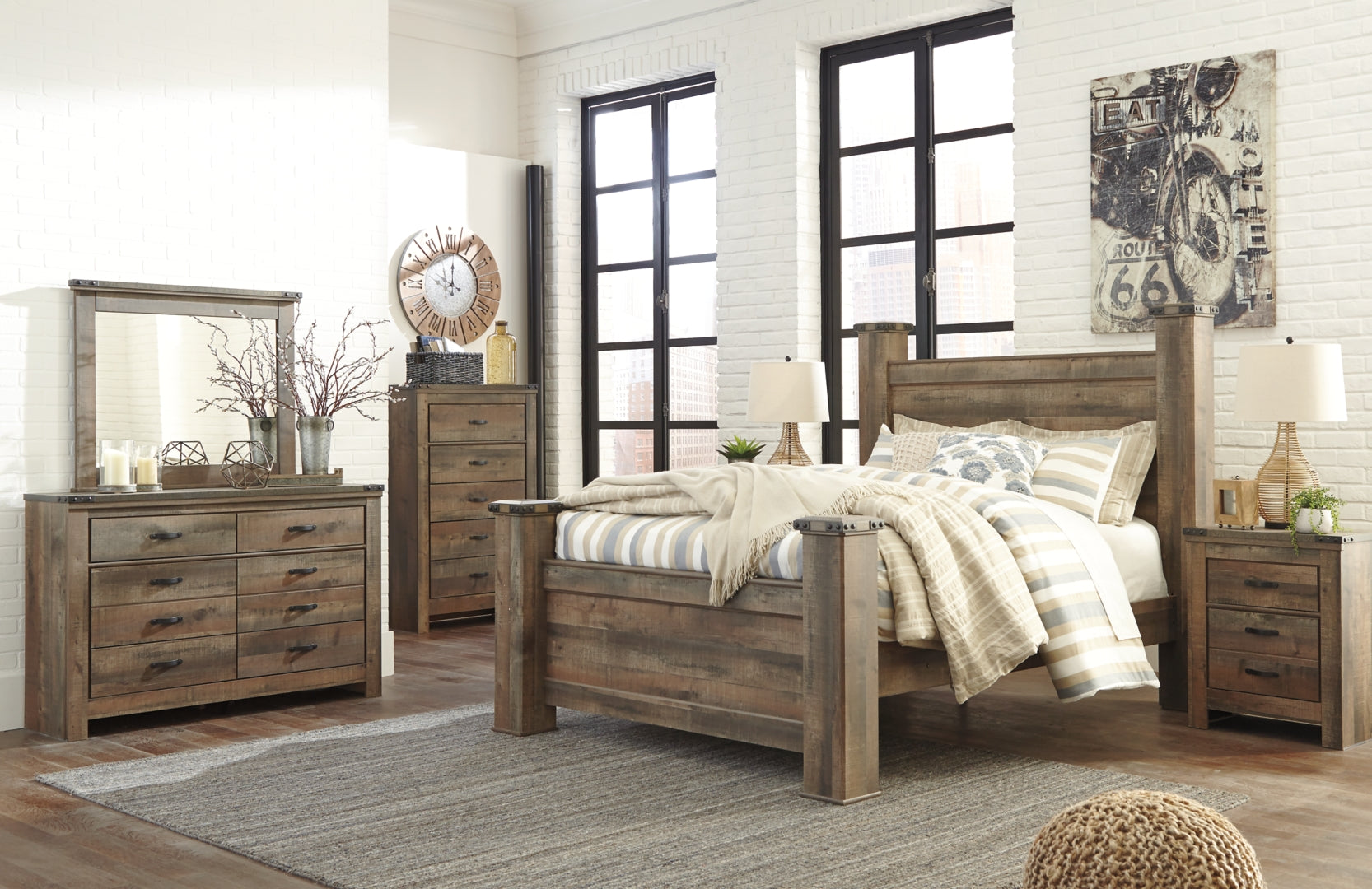 Trinell Rustic Finish Bed