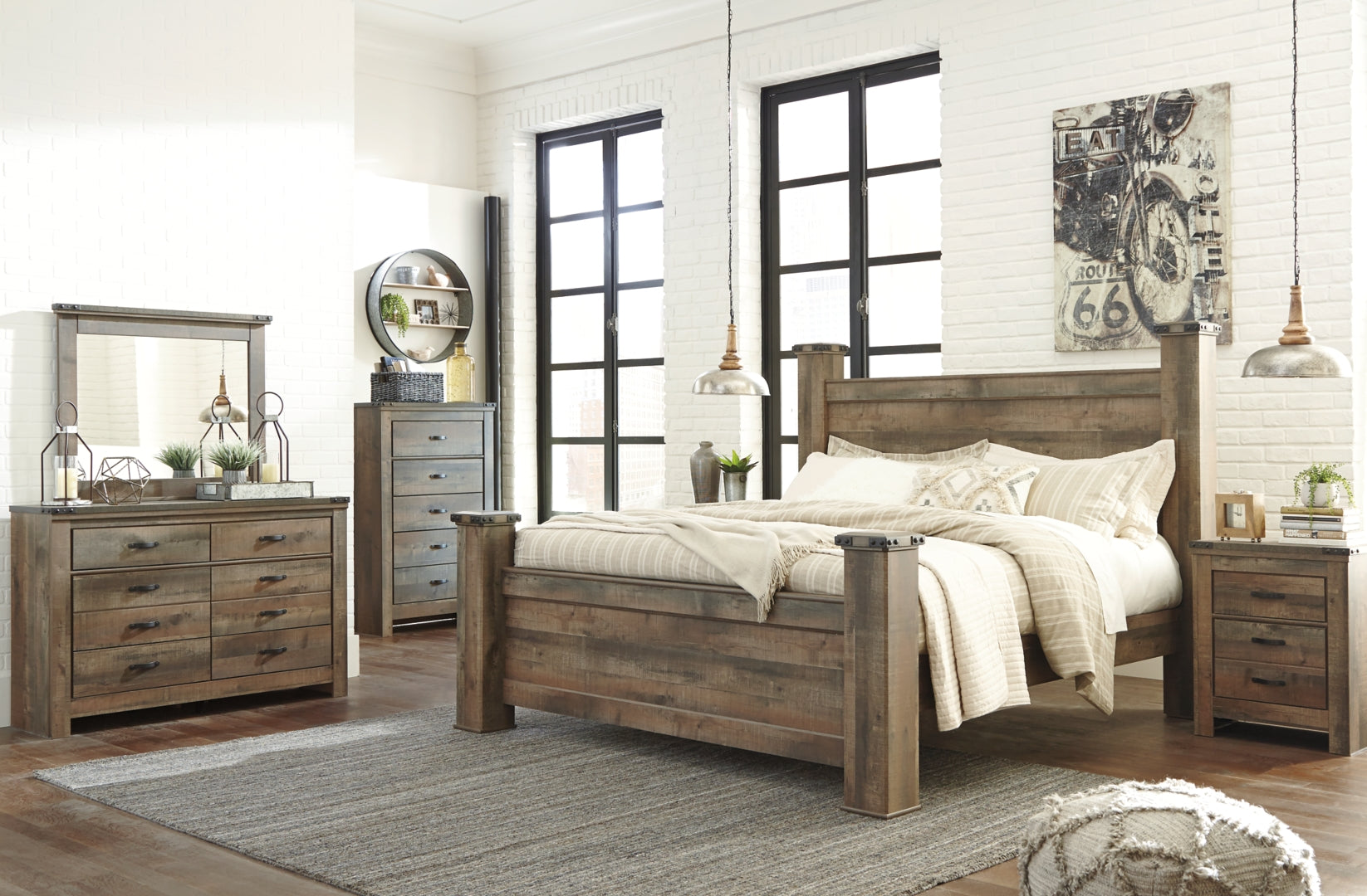 Trinell Rustic Finish Bed