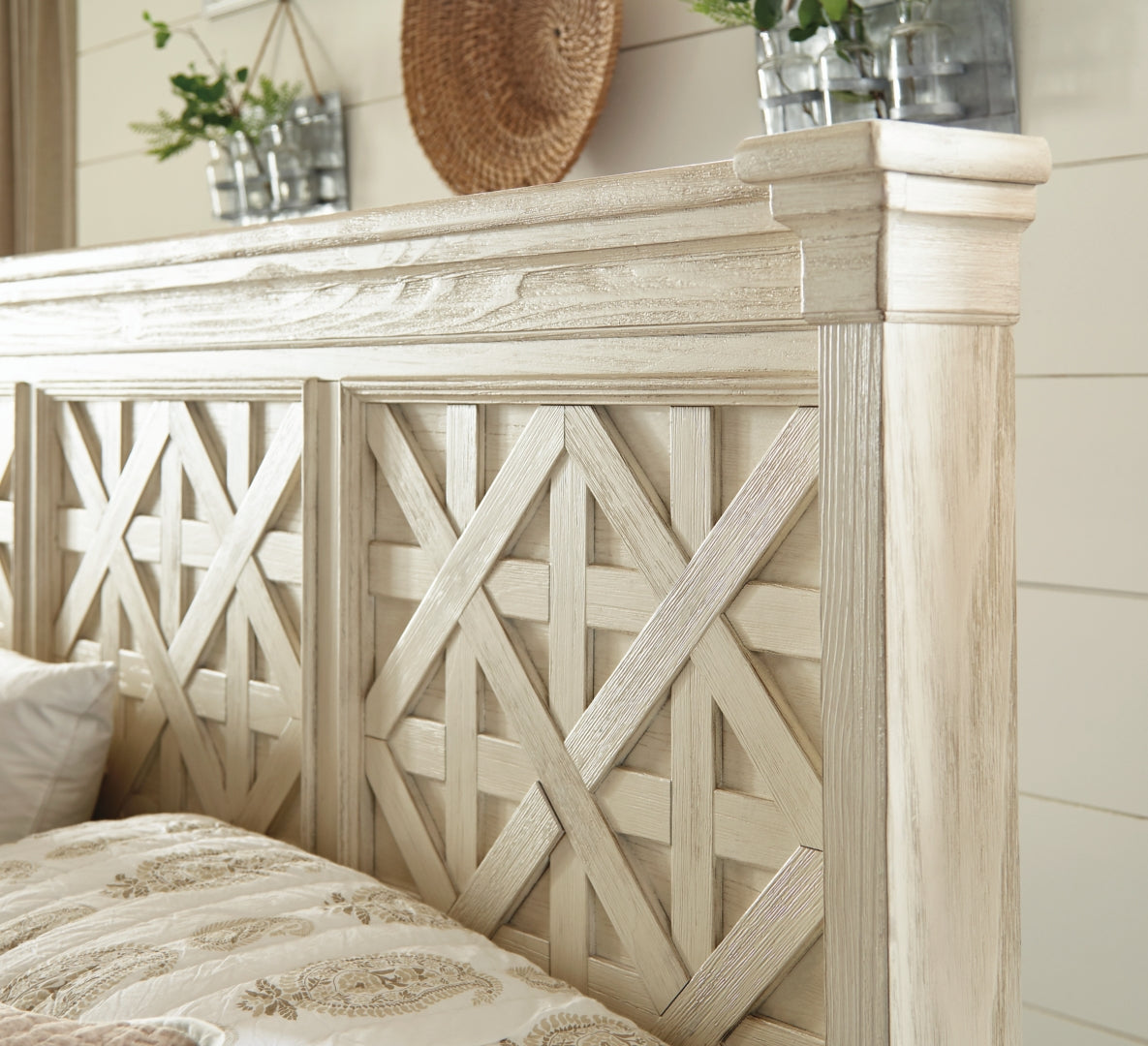 Bolanburg Textured Antique White Finish Panel Bed