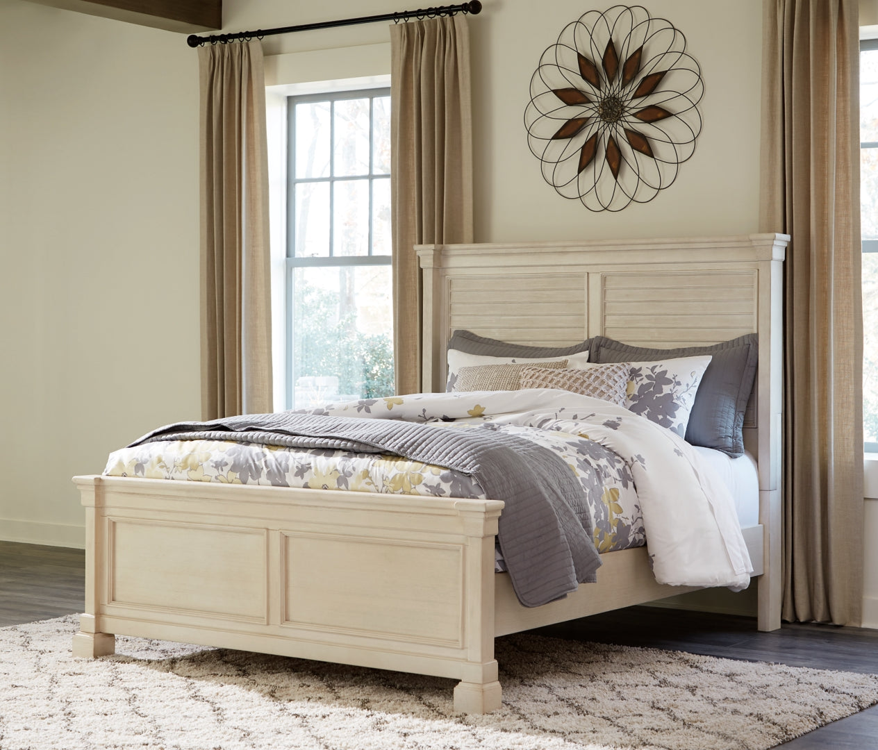 Bolanburg Textured Antique White Finish Panel Bed