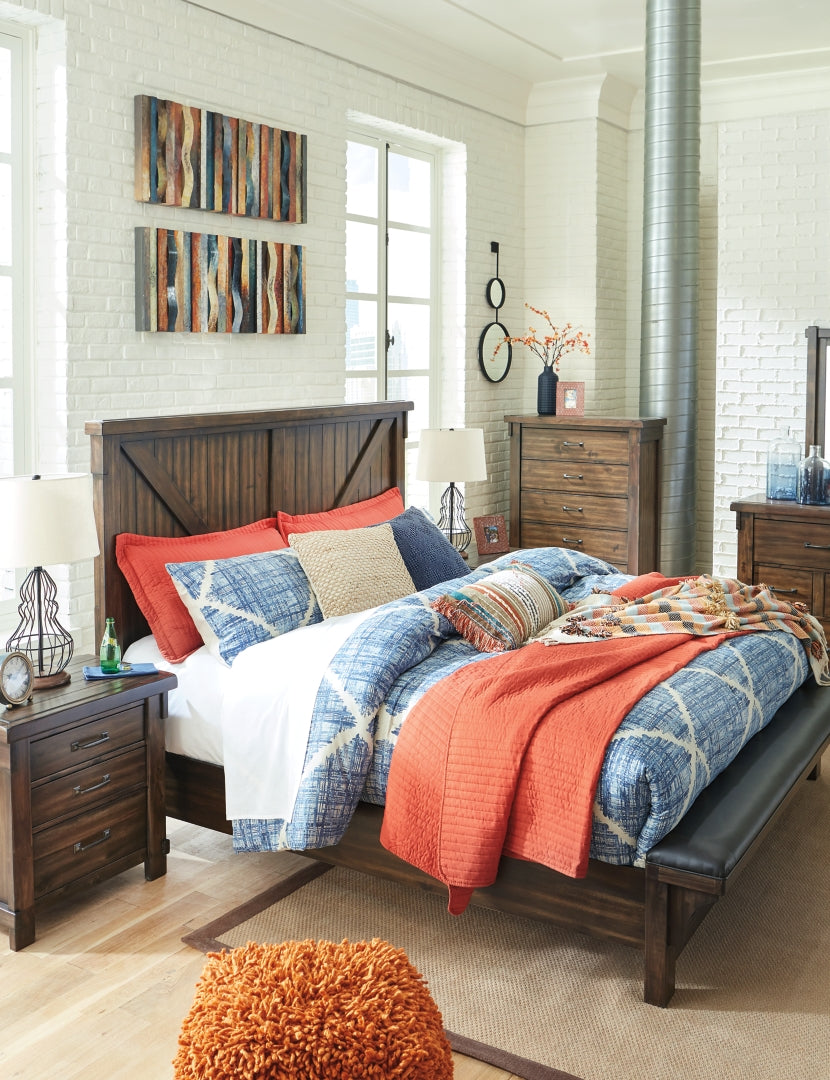 Lakeleigh Industrial-Inspired Look Bed