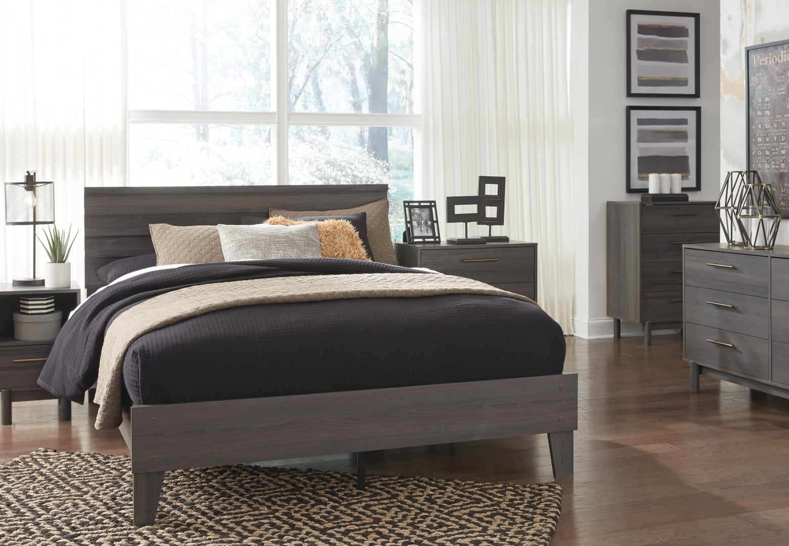 Brymont Mid-Century Modern Mood Panel Platform Bed