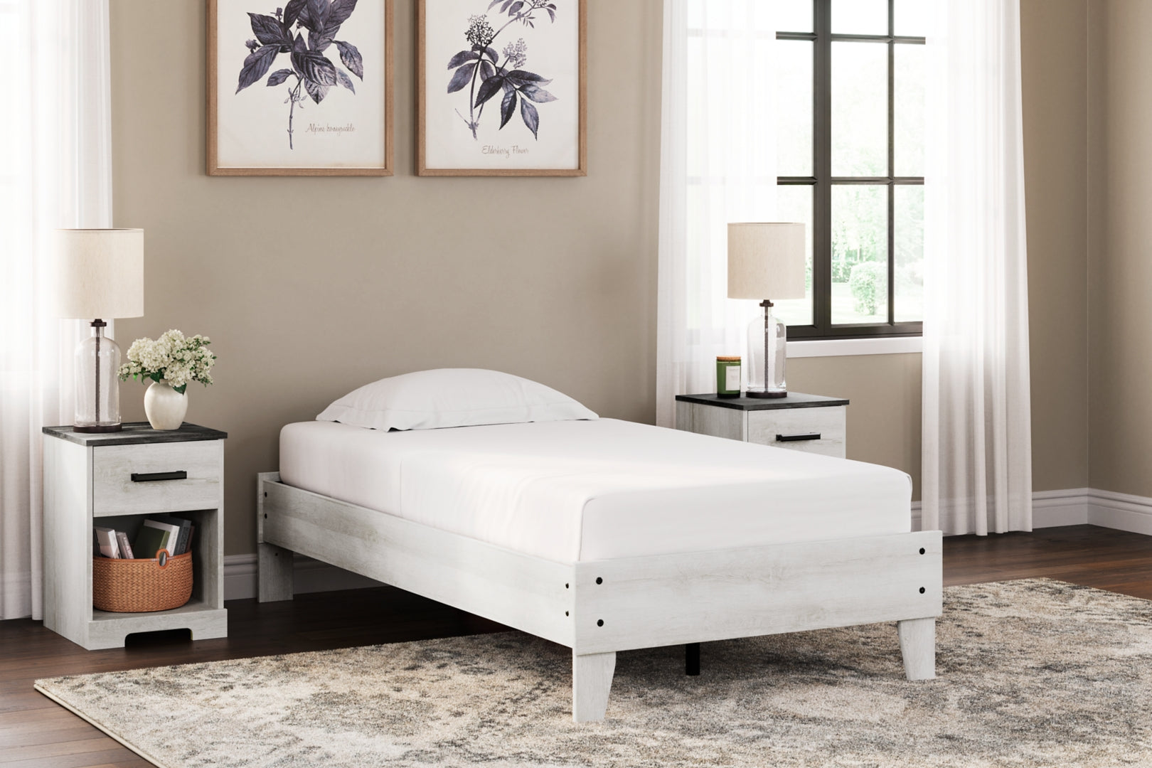 Shawburn Whitewash Distressed Finish Chic Look Bed